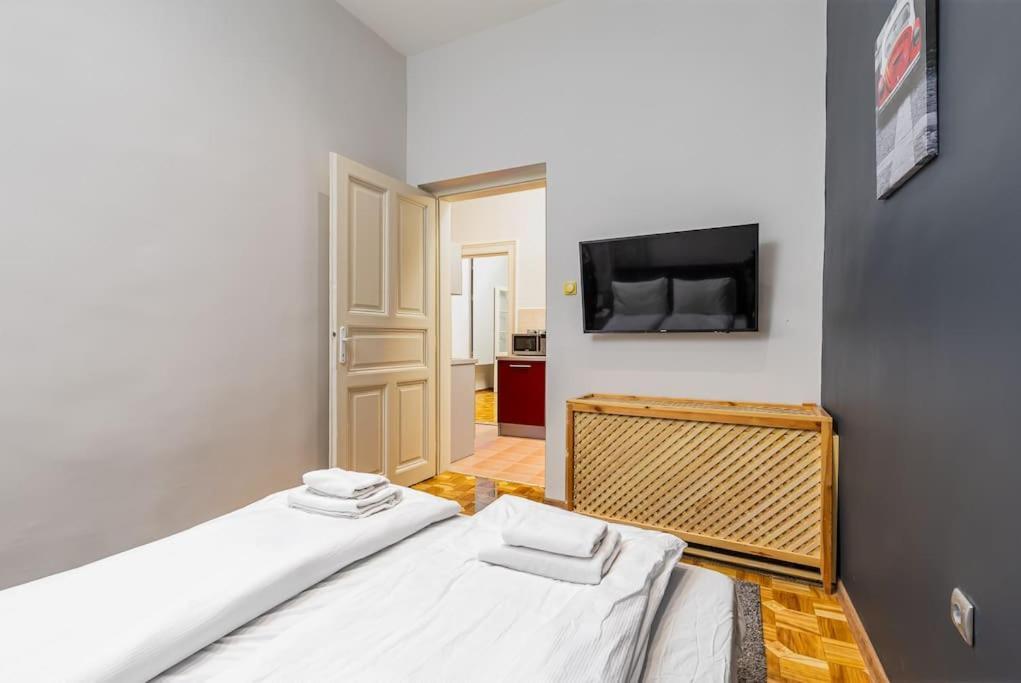Bold Base Apartment Budapest Kültér fotó