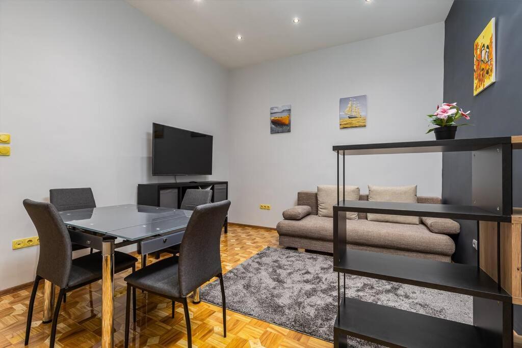 Bold Base Apartment Budapest Kültér fotó